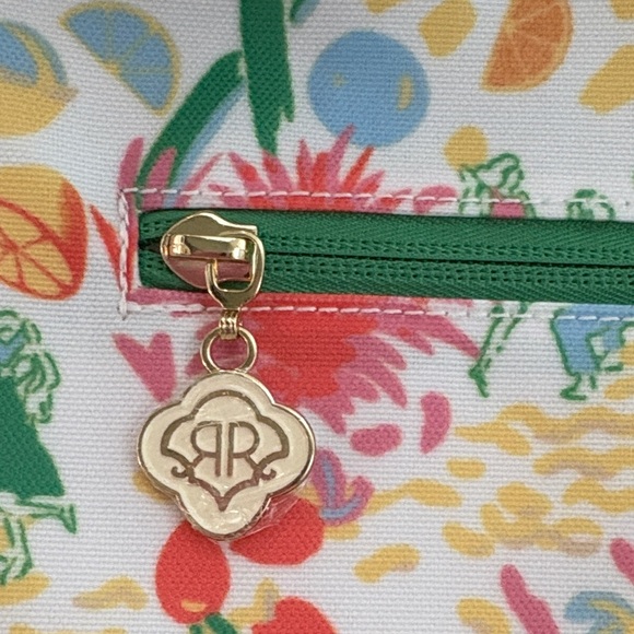 Roller Rabbit x Target cooler tote - Picture 5 of 5